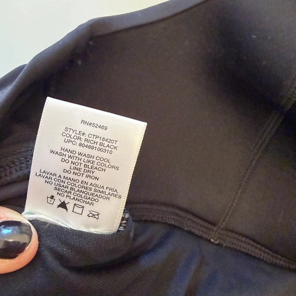 Black Women’s Halter swim ranking top. 16w/1x collections by Catalina nwot